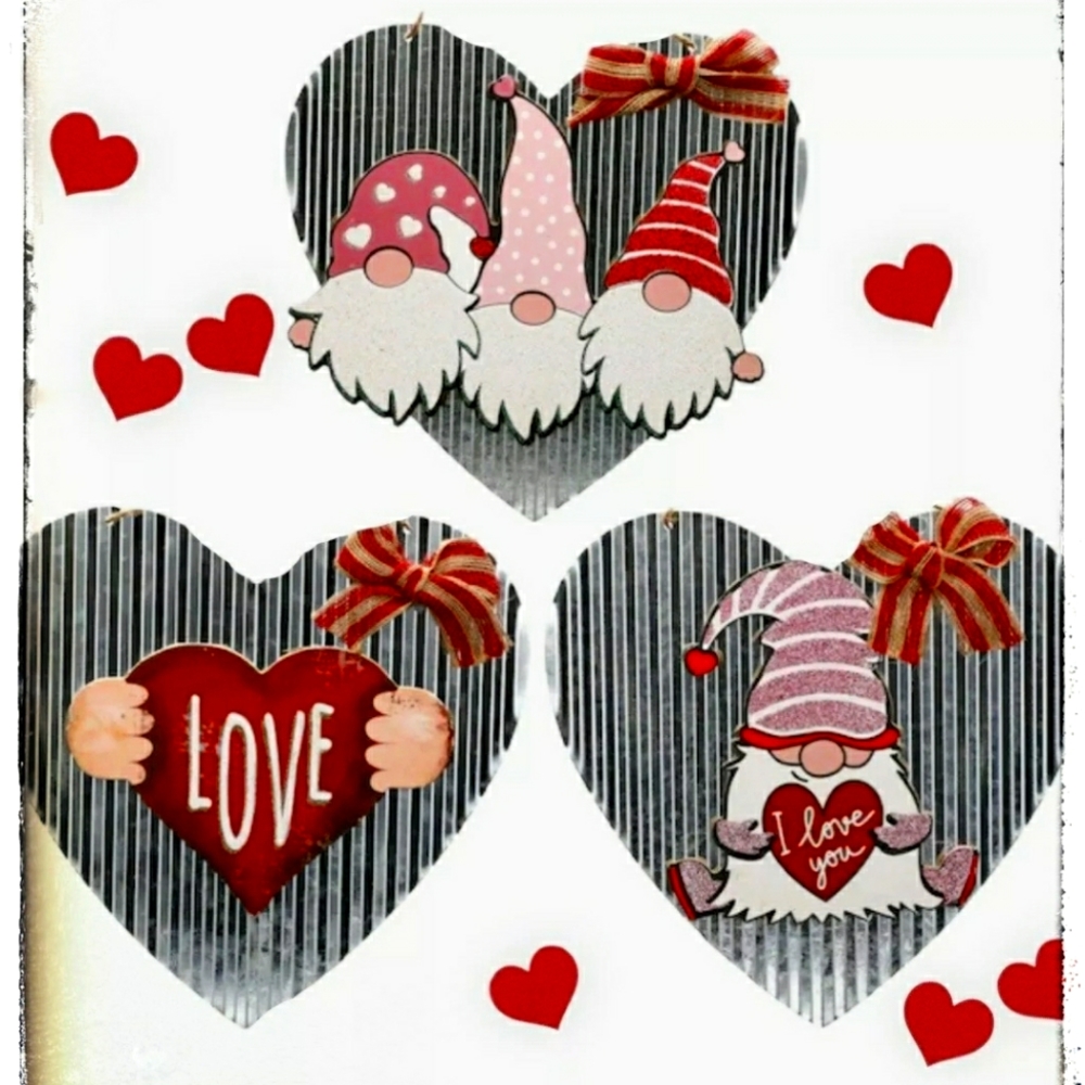 Valentines Gnome Decor Heart Wreath Shabby Sign Hanging Metal  Rustic Farmhouse